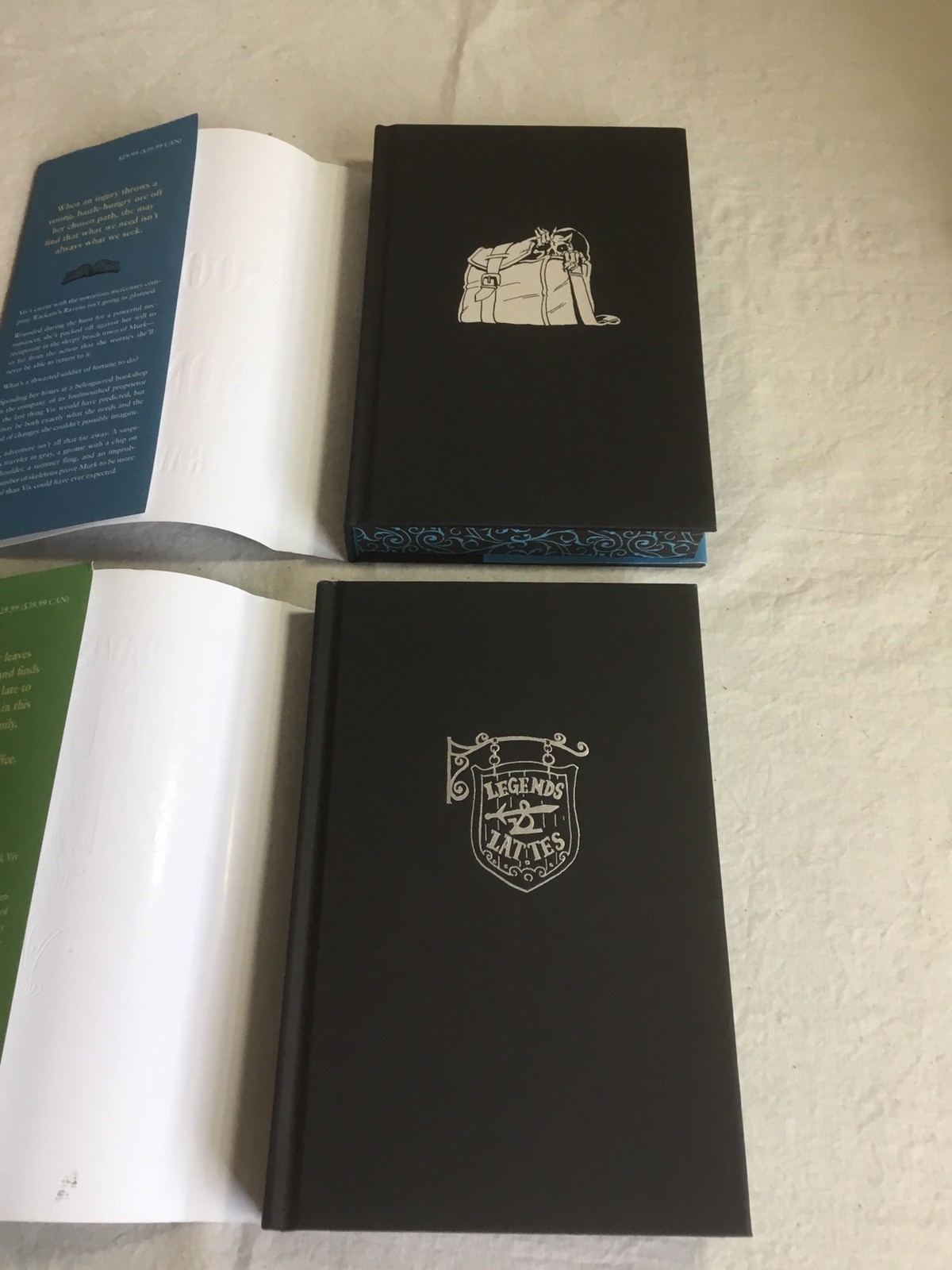 Bookshops & Bonedust / Legends & Lattes – Travis Baldree, Deluxe Hardcover