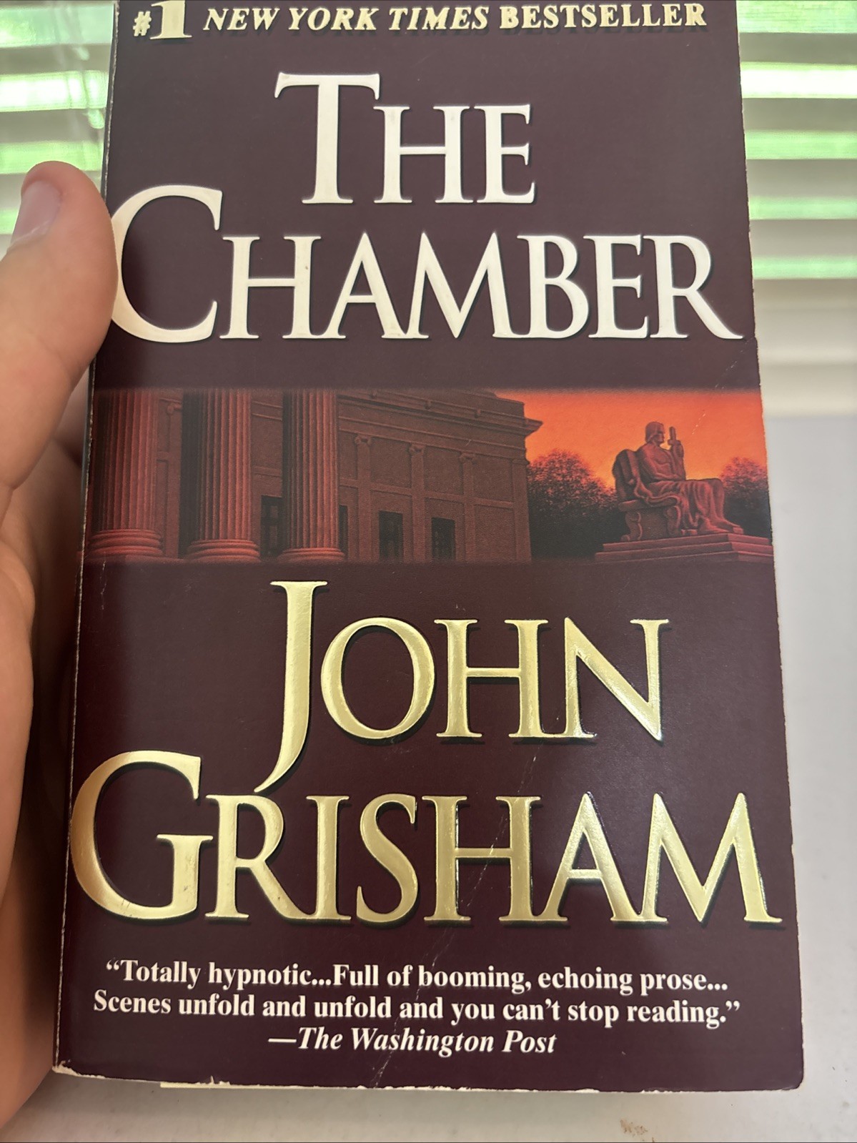 Lot of 10 – John Grisham – Mass paperback books – FREE SHIPPING