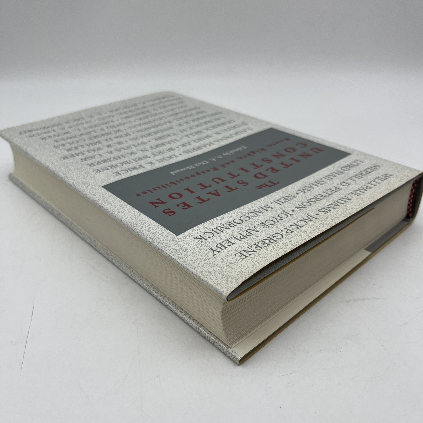 The United States Constitution : Roots, Rights, and Responsibilities A.E.Howard