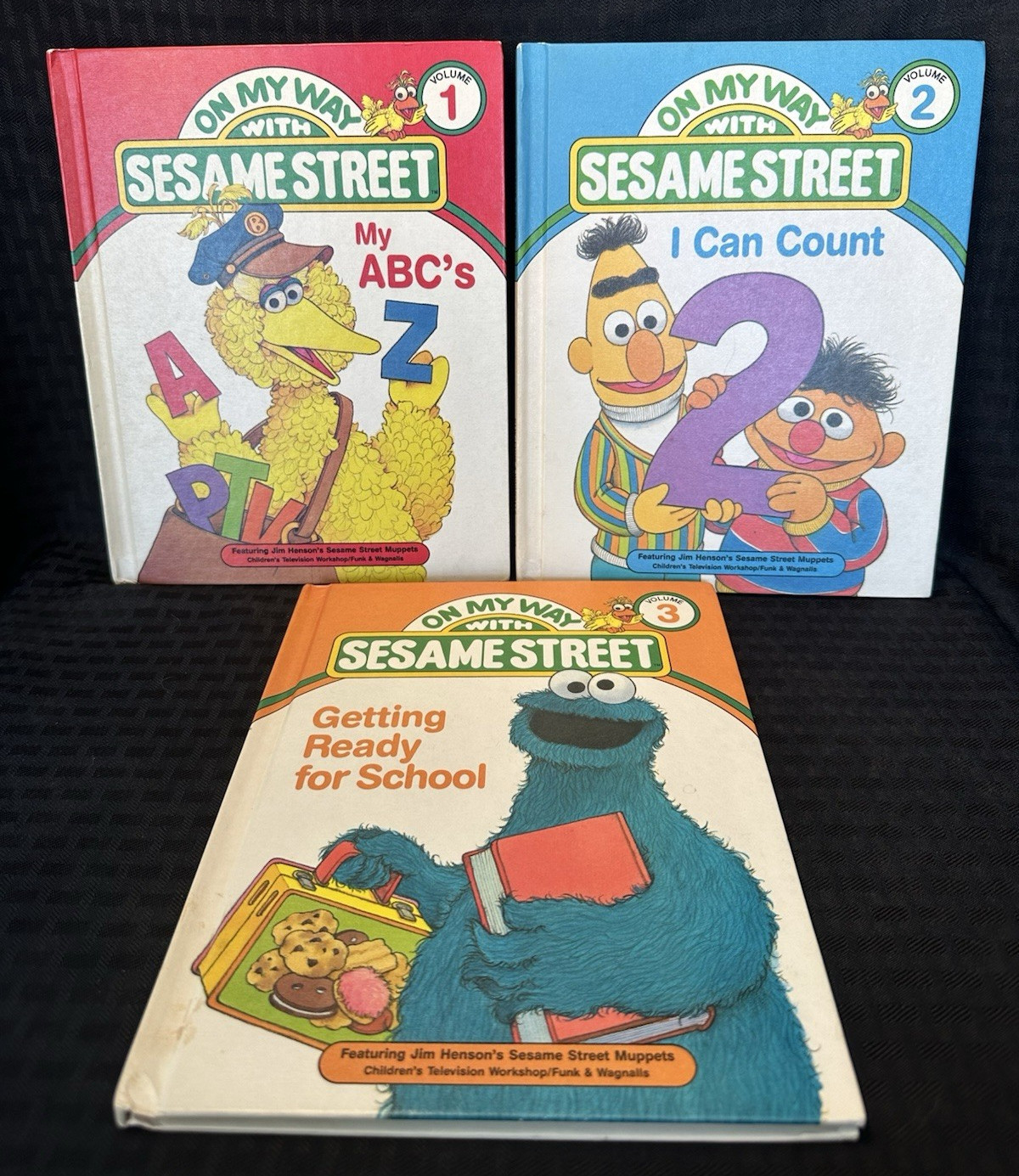 1989 On My Way with Sesame Street Library 1-15 Complete Set w/ Stand -Nice Set!