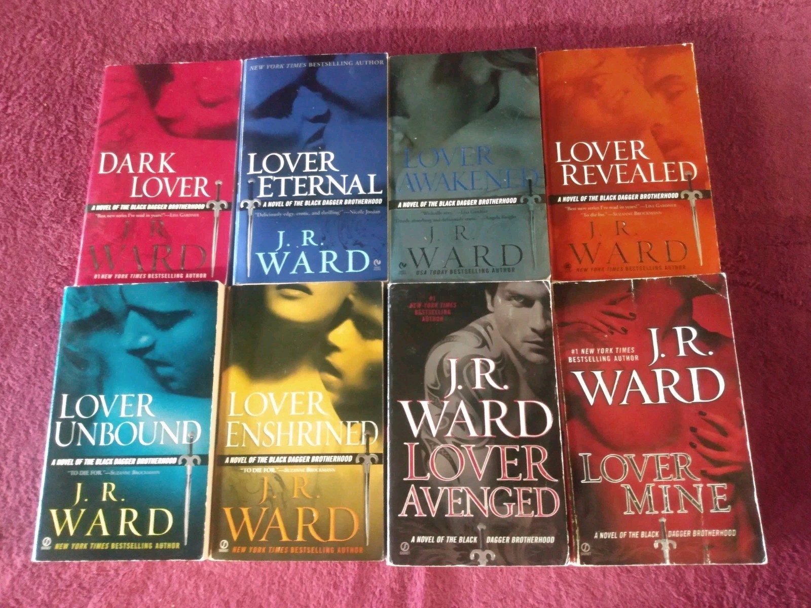 17 J R WARD NOVELS BLACK DAGGER BROTHERHOOD 1-8 + 4 MORE + GUIDE +4 GOOD-VG CON