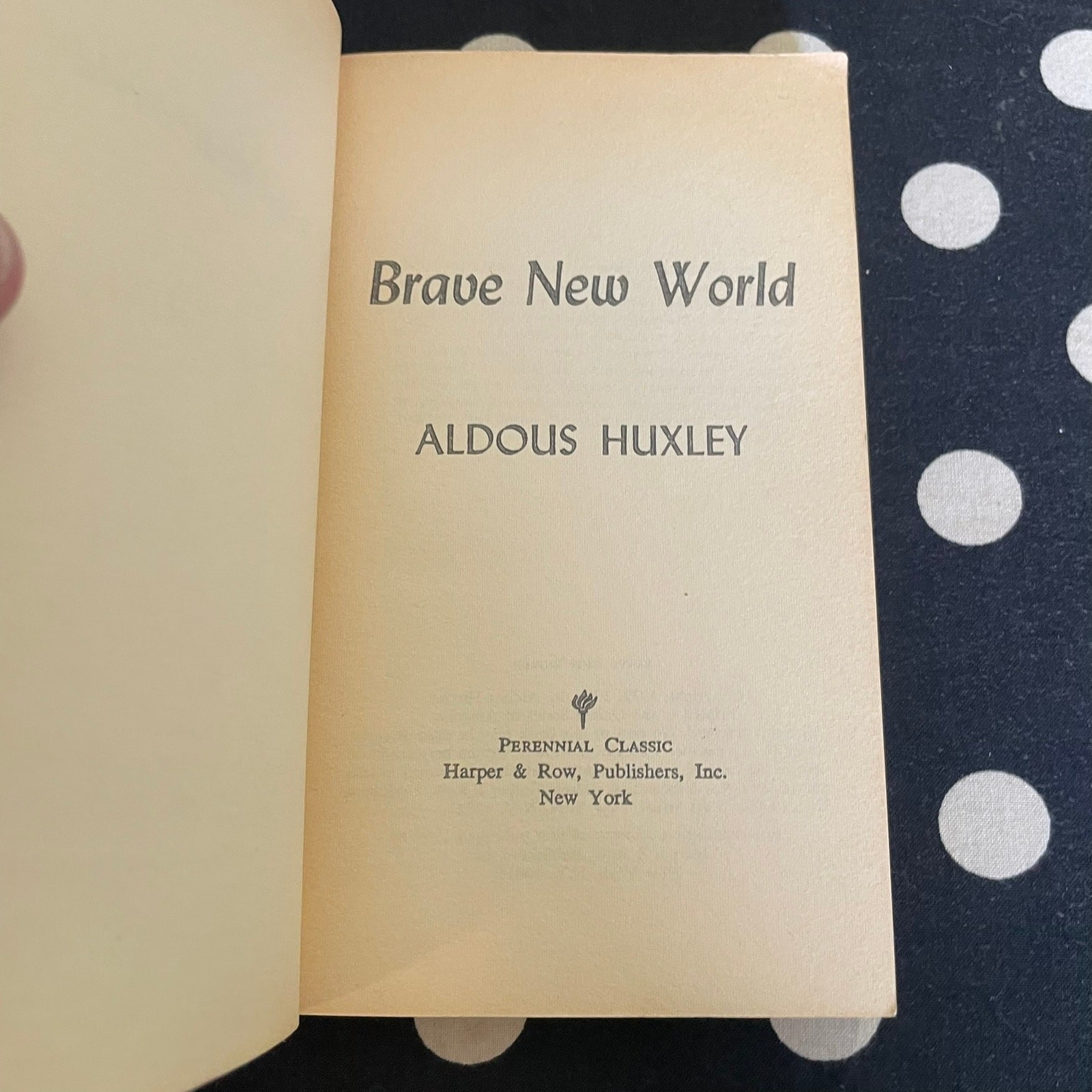 Brave New World by Aldous Huxley 1969 Perennial Paperback Edition