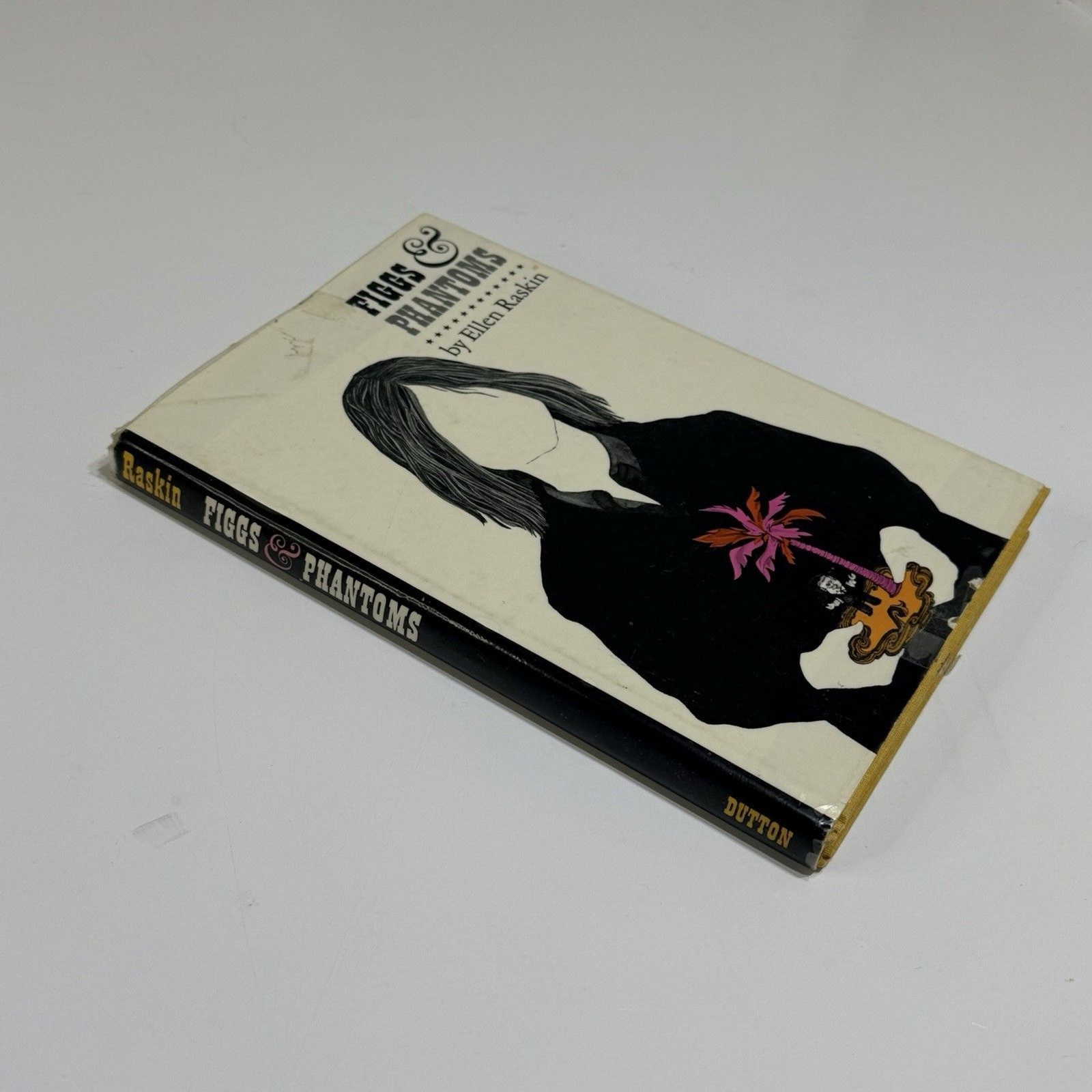 1974 Figgs and Phantoms Signed Hardcover Ellen Raskin First Edition
