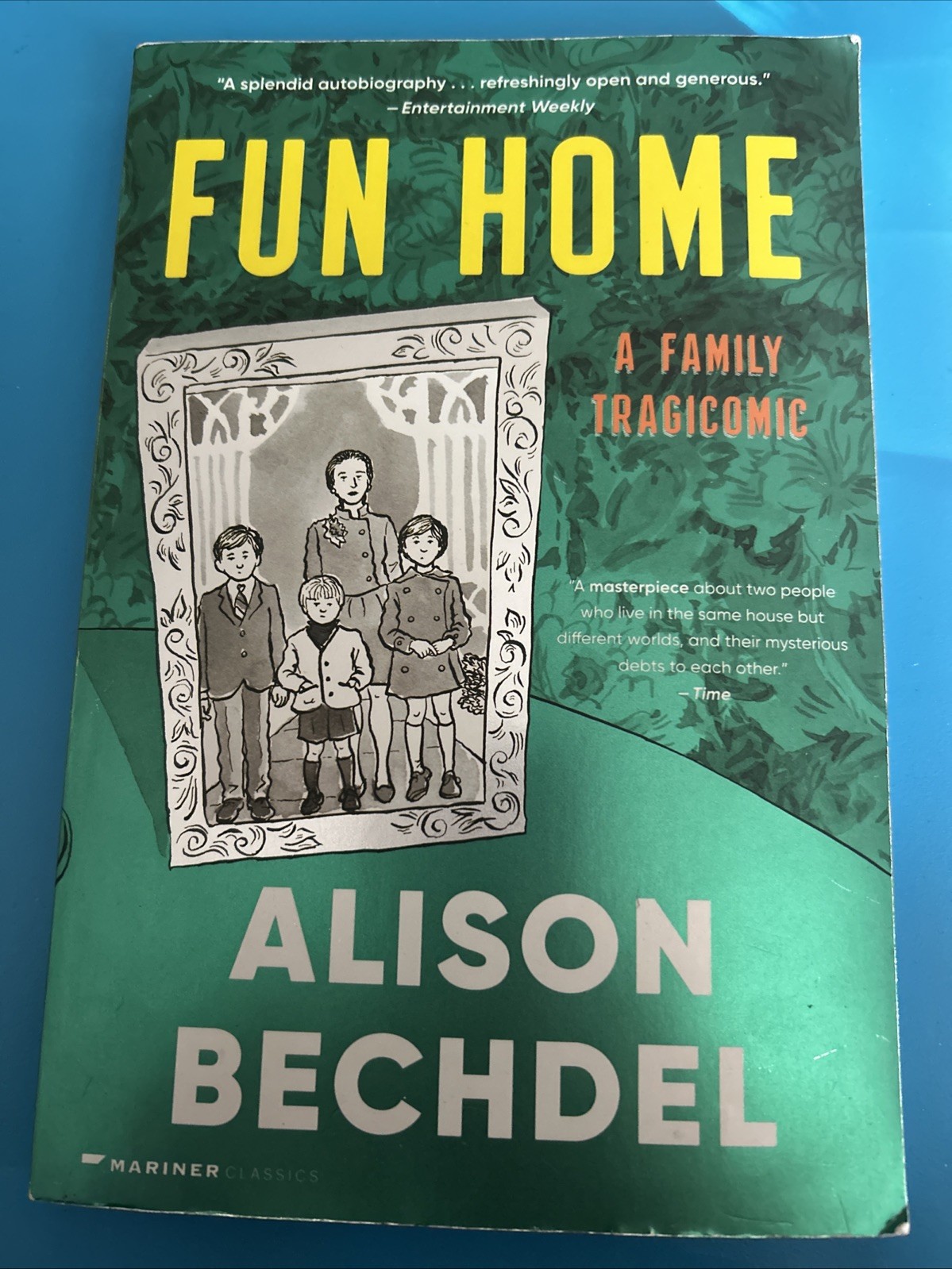 Fun Home: A Family Tragicomic by Bechdel, Alison