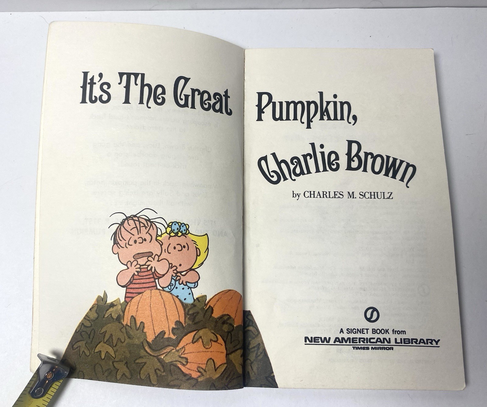 It’s The Great Pumpkin Charlie Brown Schulz 1968 Peanuts Snoopy 1st Signet Ed.
