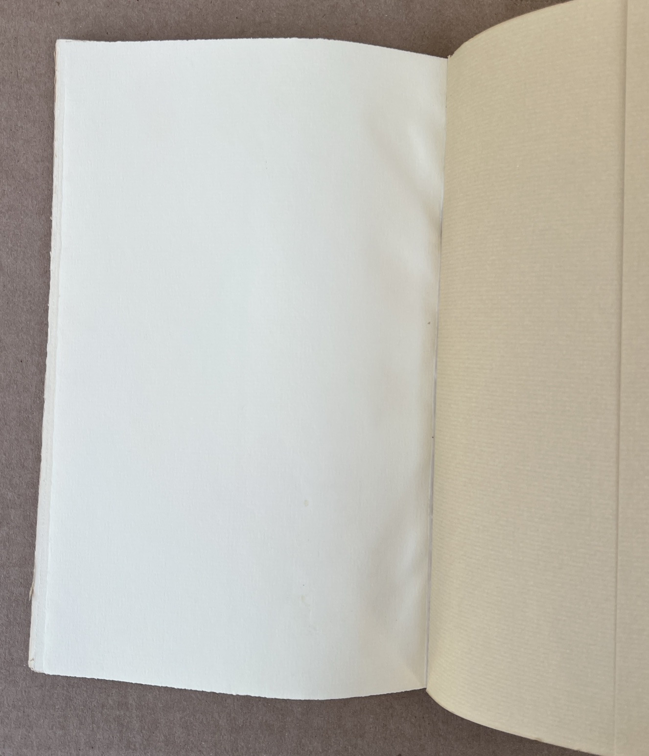 SWEDISH ENGLISH Poems Gunnar Ekelöf 1976 trans. Brita Stendahl LIMITED PRINTING
