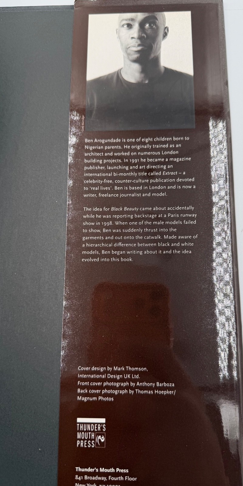 Signed BLACK BEAUTY: A HISTORY AND A CELEBRATION By Ben Arogundade, 2000 HC