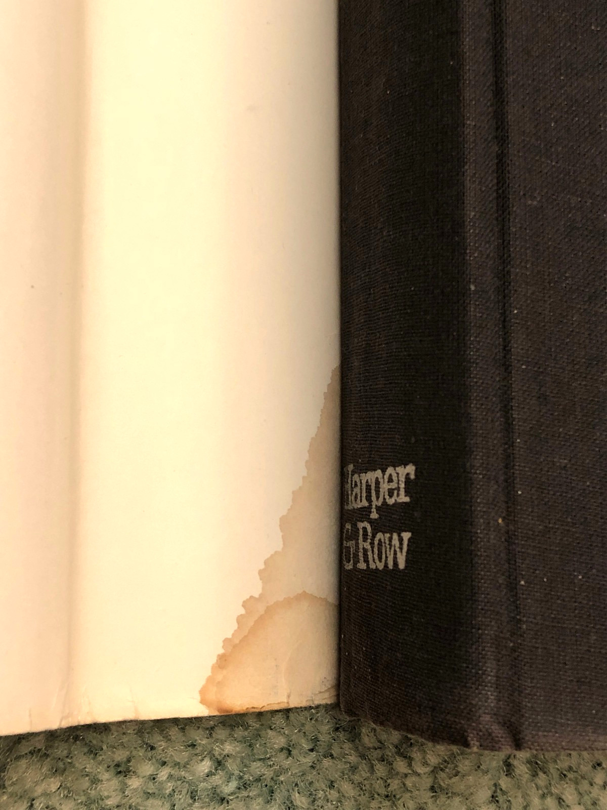 Clive Barker books, The Great and Secet Show & Cabal (2nd printing), hardcovers