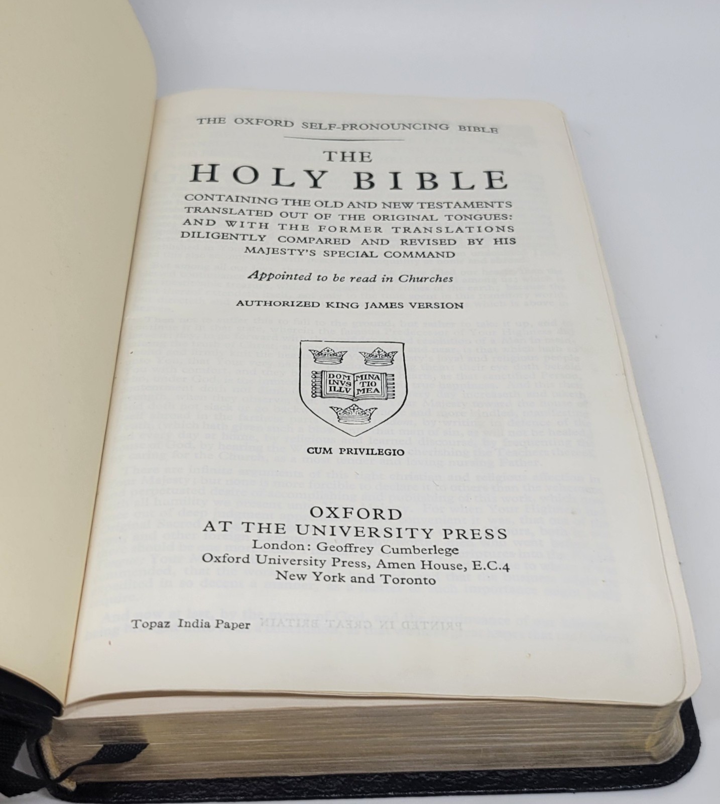 Oxford Bible KJV India Paper Black Leather Great Britain With Box