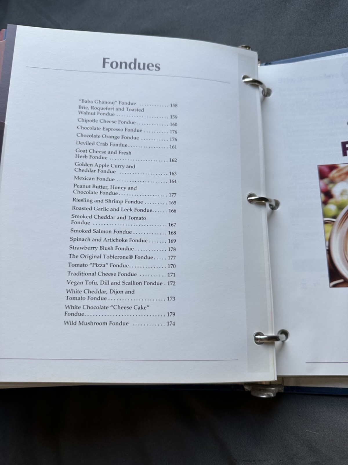 VITA-MIX Whole Food Recipes For Better Living ringed binder & Getting Started Gu