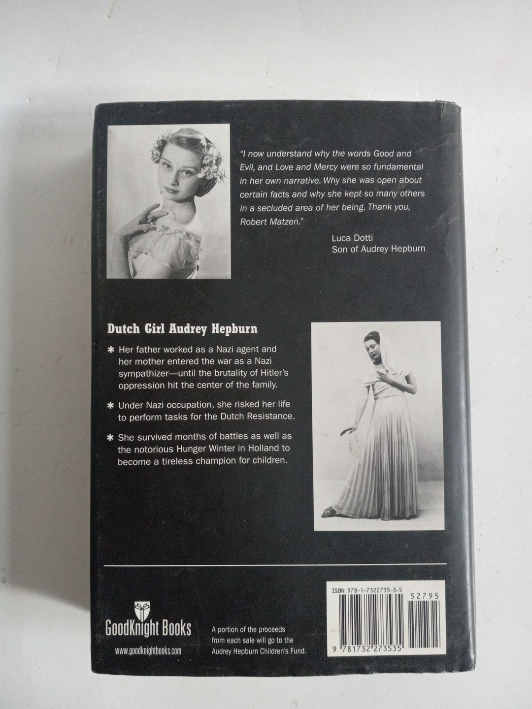 Dutch Girl: Audrey Hepburn and World War II Hardcover