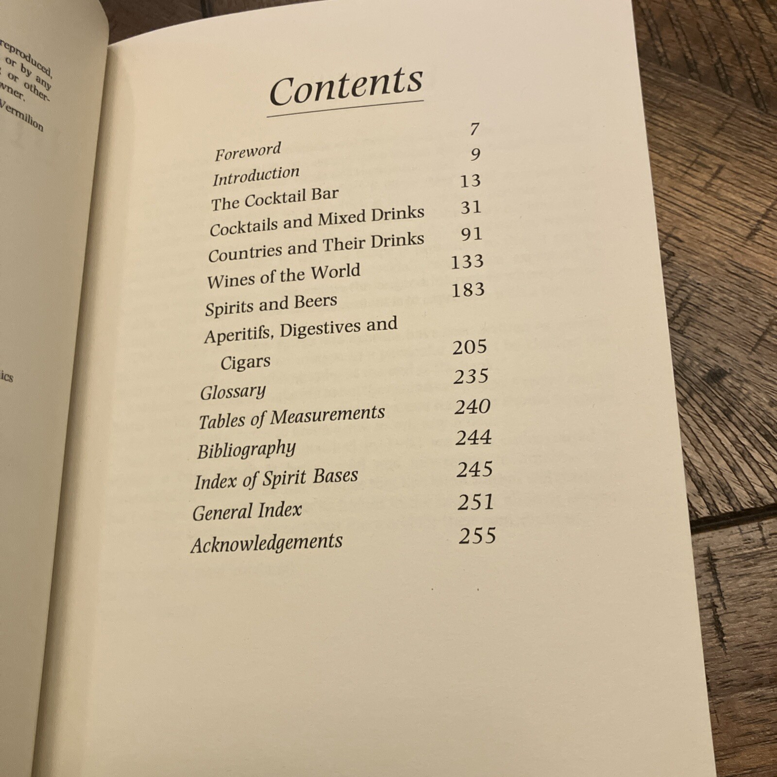 United Kingdom Bartenders Guild : The International Guide to Drinks Vintage