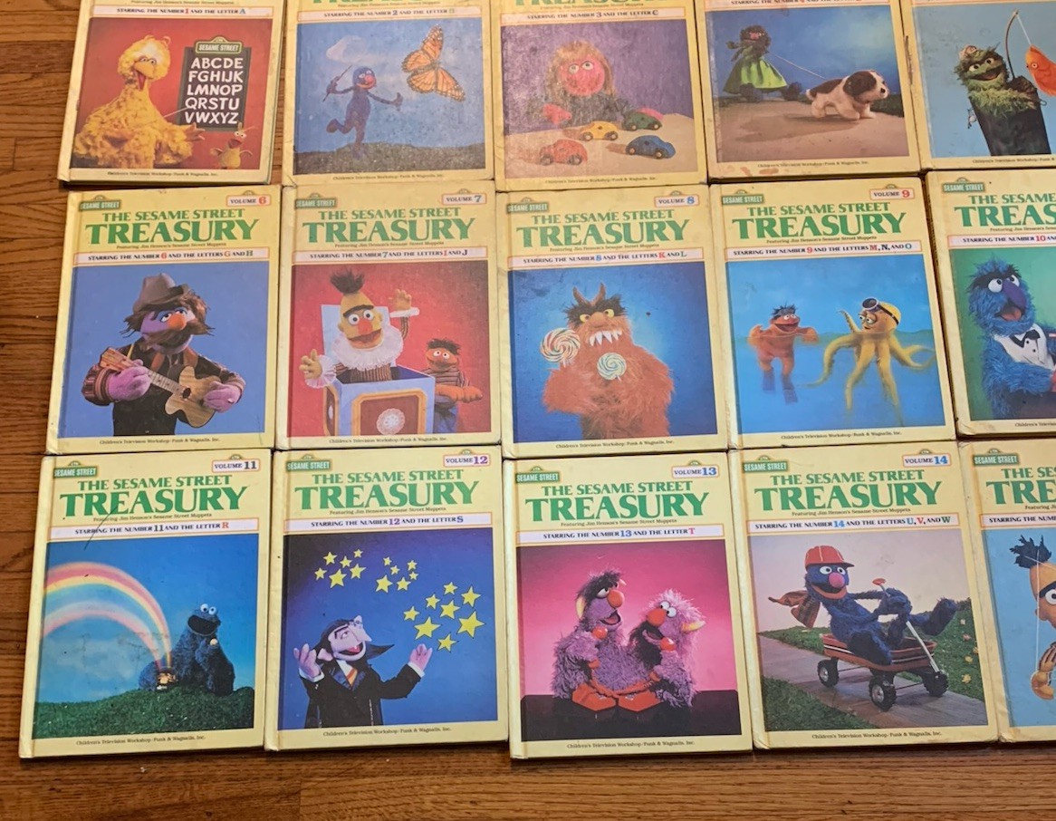 Vintage 1983 – The Sesame Street Treasury – Volumes 1 to 15 – Complete Set