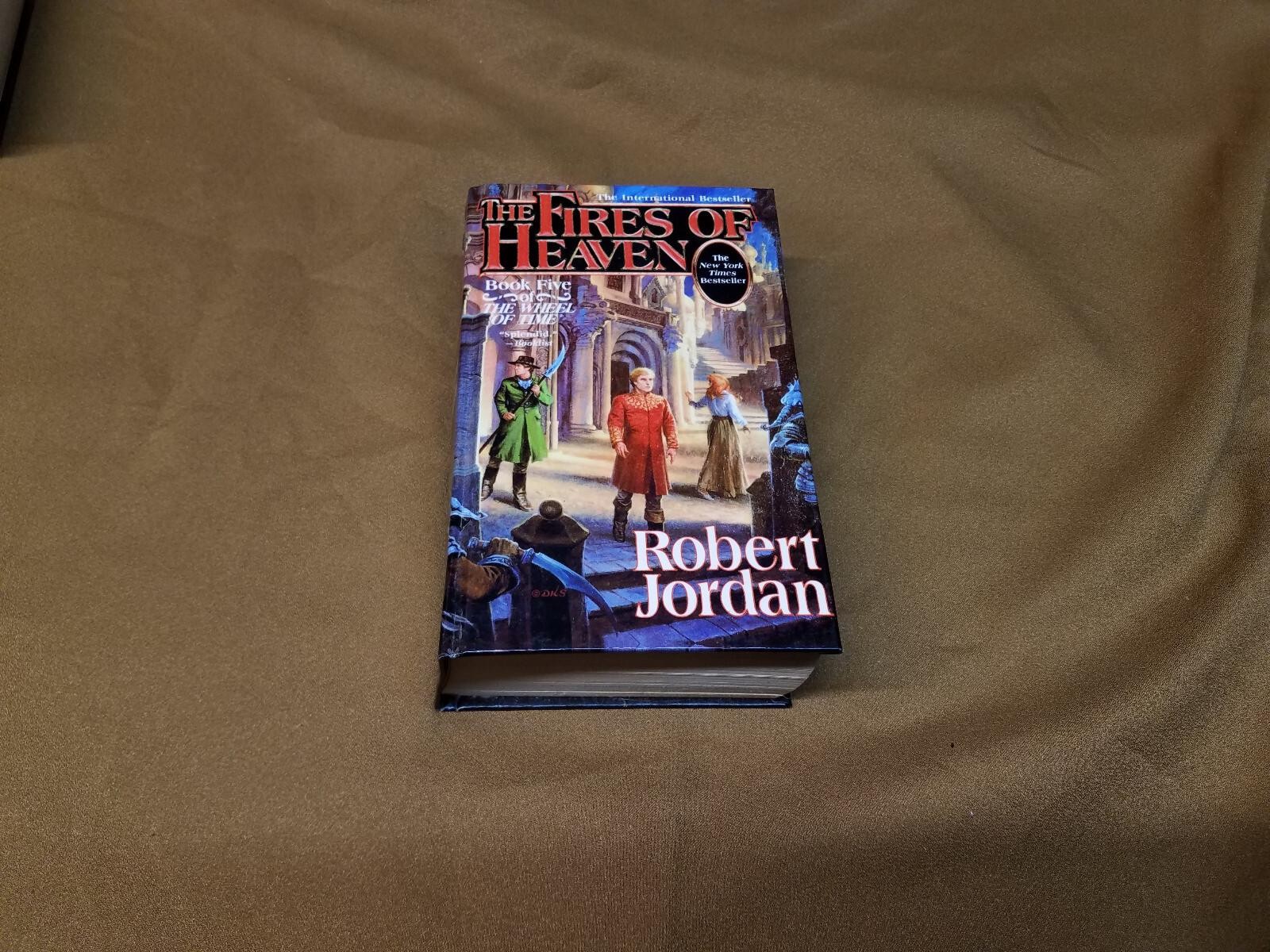 Robert Jordan THE FIRES OF HEAVEN SER: THE WHEEL OF TIME VERY SM HC (PAW PRINTS)