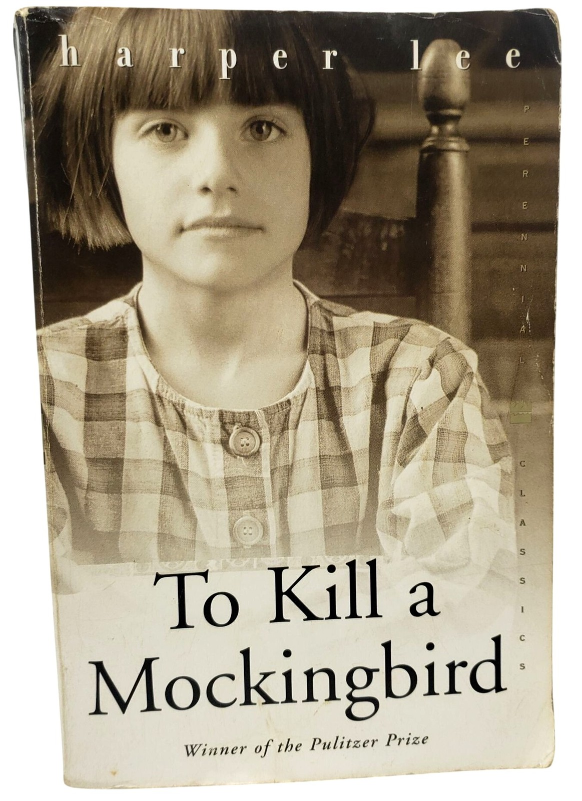 To Kill A Mockingbird By Harper Lee Paperback Perennial Classics Edition 2002