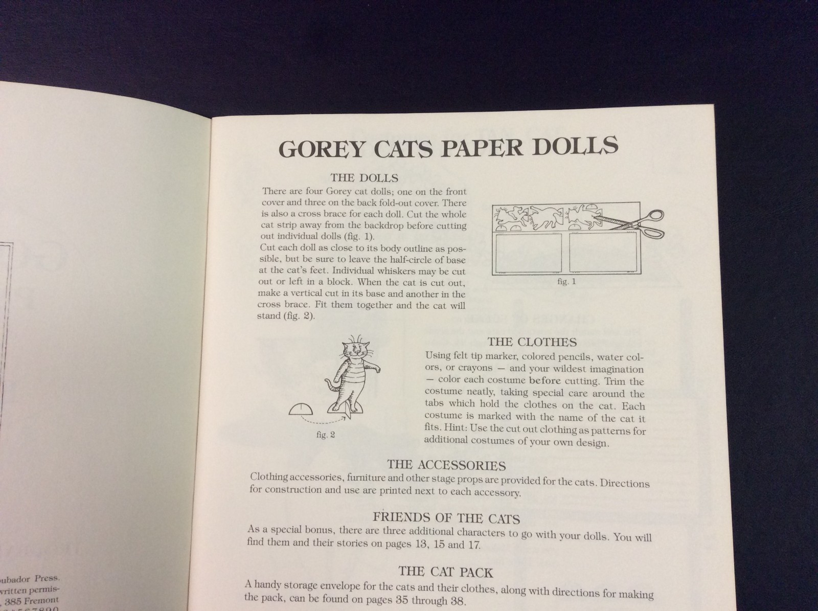 Paper Dolls Gorey Cats by Edward Gorey Paperback 1982 40 pages (Brand New)