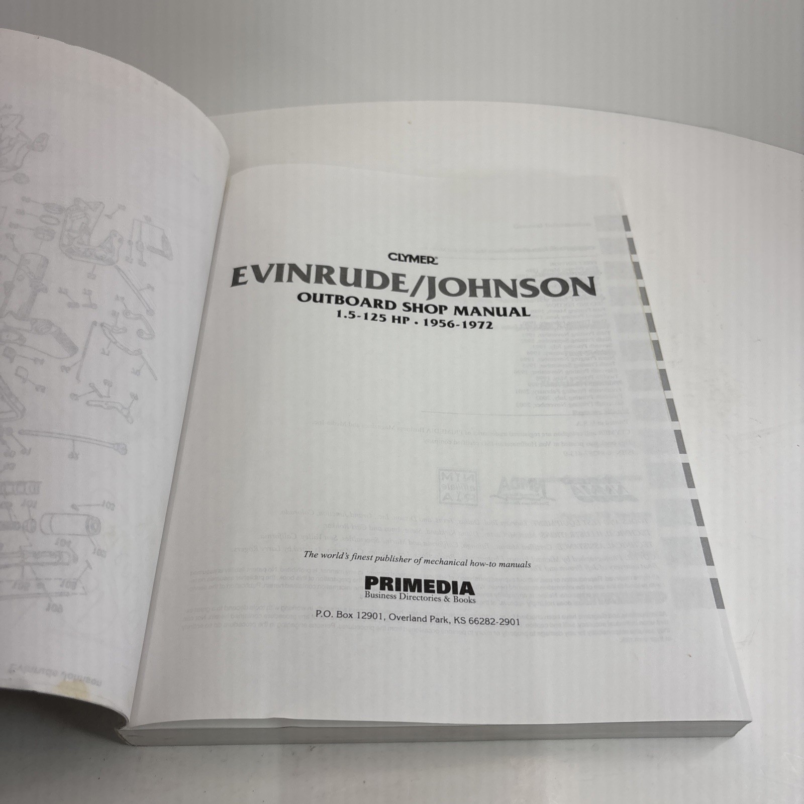 Clymer Evinrude Johnson Outboard Shop Manual 1.5-125HP 1956-1972 8734 – Good