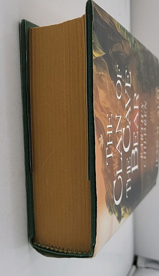 Clan of the Cave Bear by Jean M. Auel (1998, Hardcover)