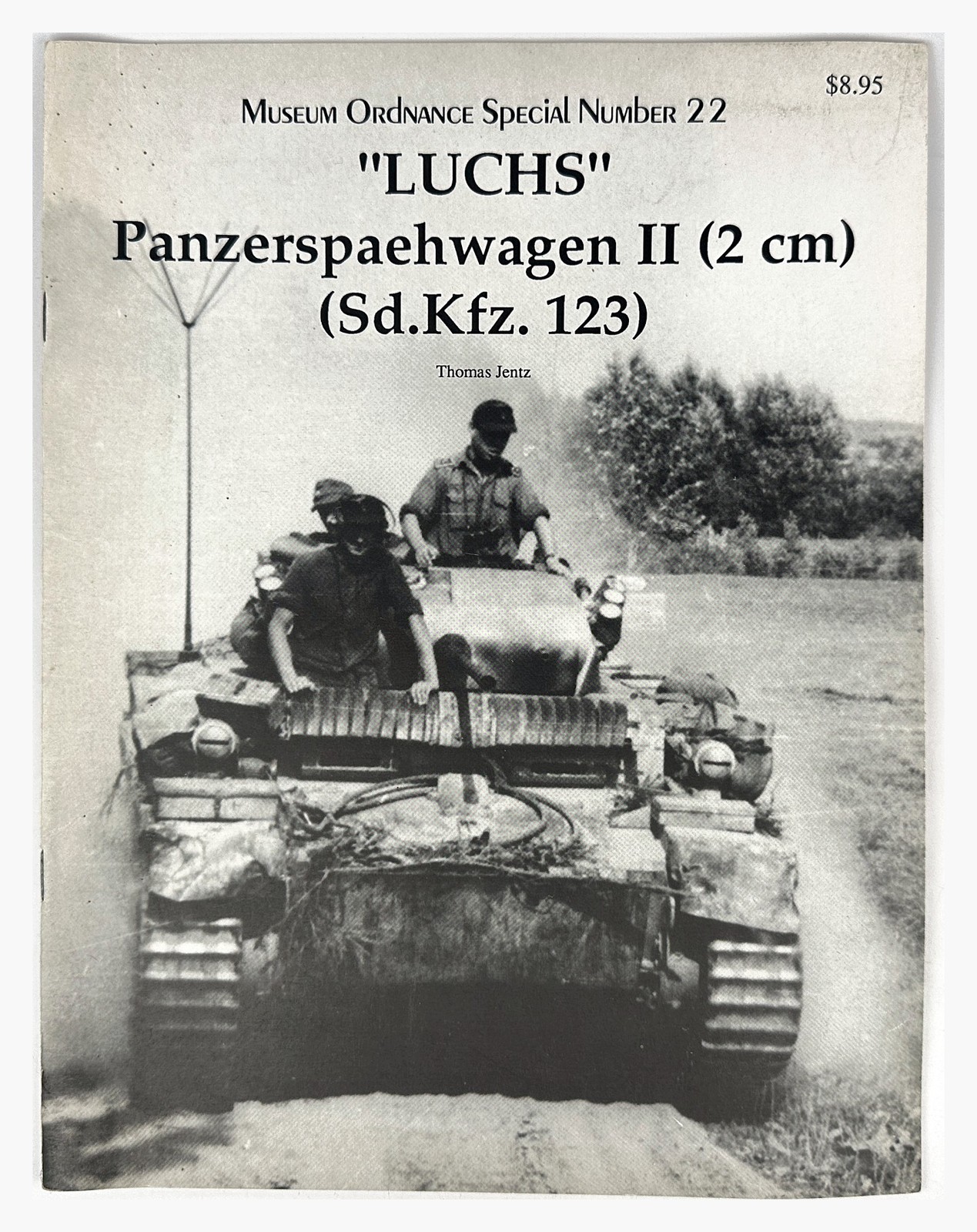 „Luchs“ Panzerspaehwagen II (2 Cm) (Sd.Kfz. 123) by Thomas Jentz