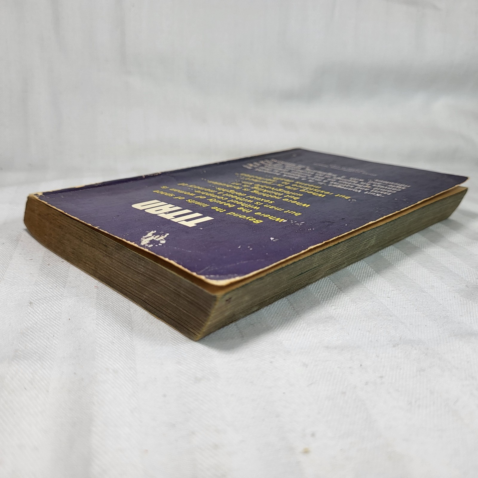 The Sirens of Titan Paperback BOOK by Kurt Vonnegut Jr Dell First Edition 1966