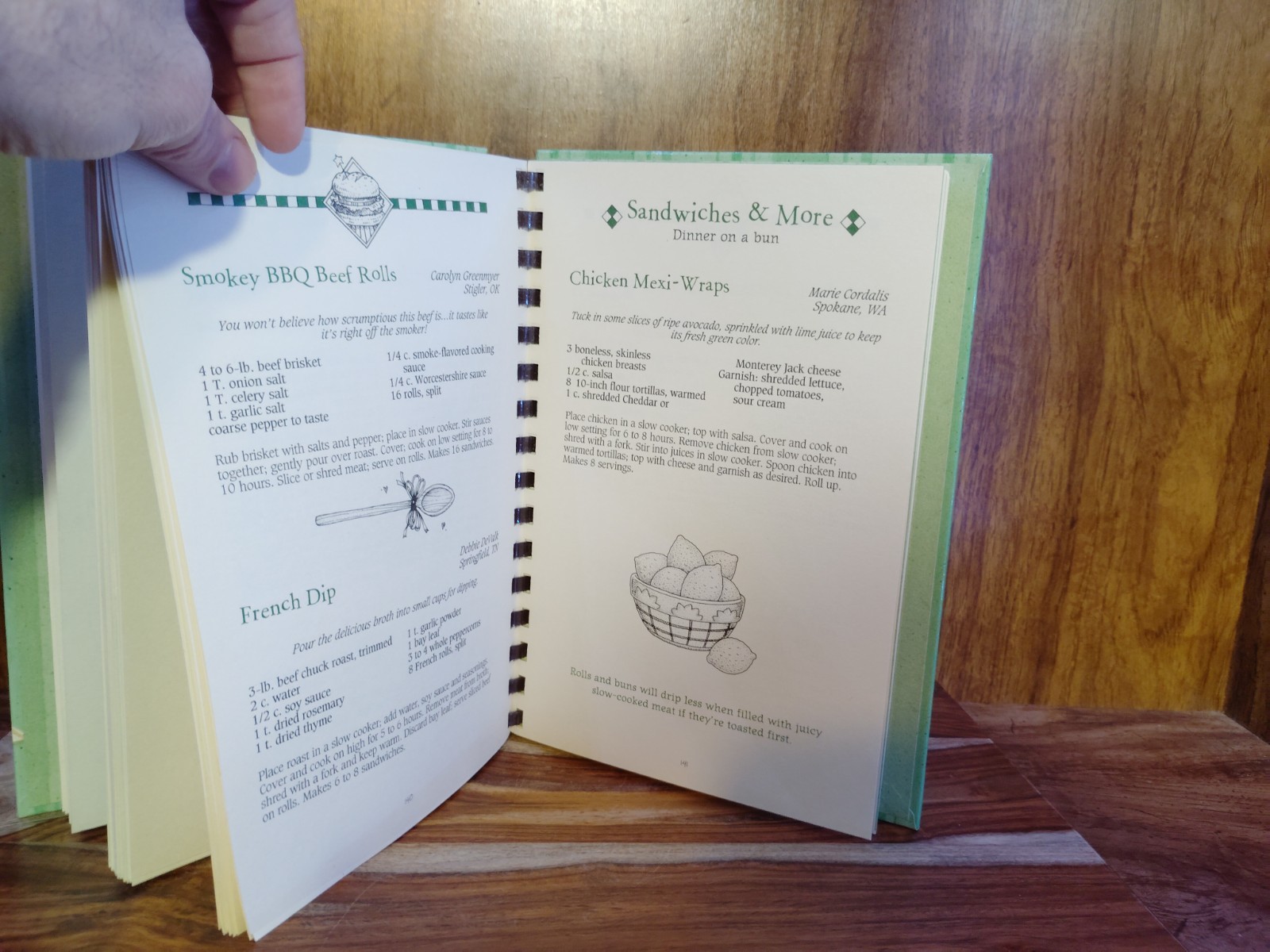 Gooseberry Patch Slow-Cooker Recipes Cookbook Spiral Hardcover Homestyle Meals