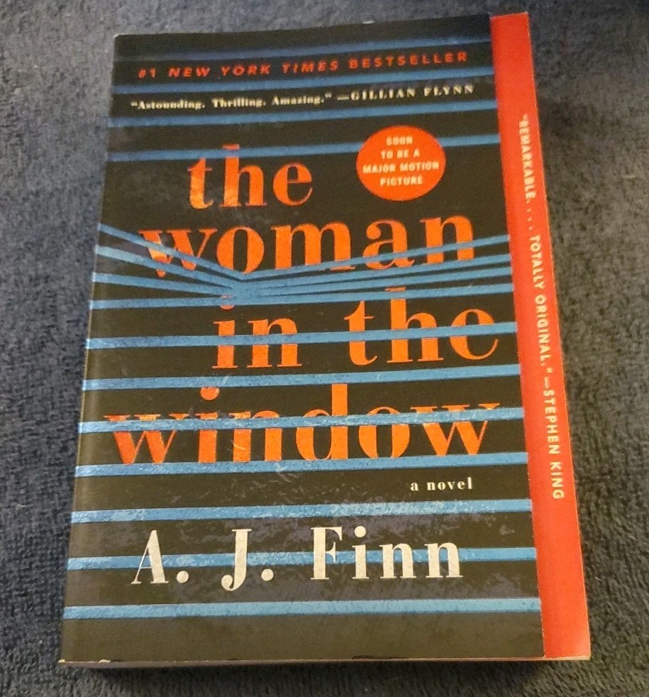 The Woman in the Window : A Novel by A. J. Finn (2019, Trade Paperback)