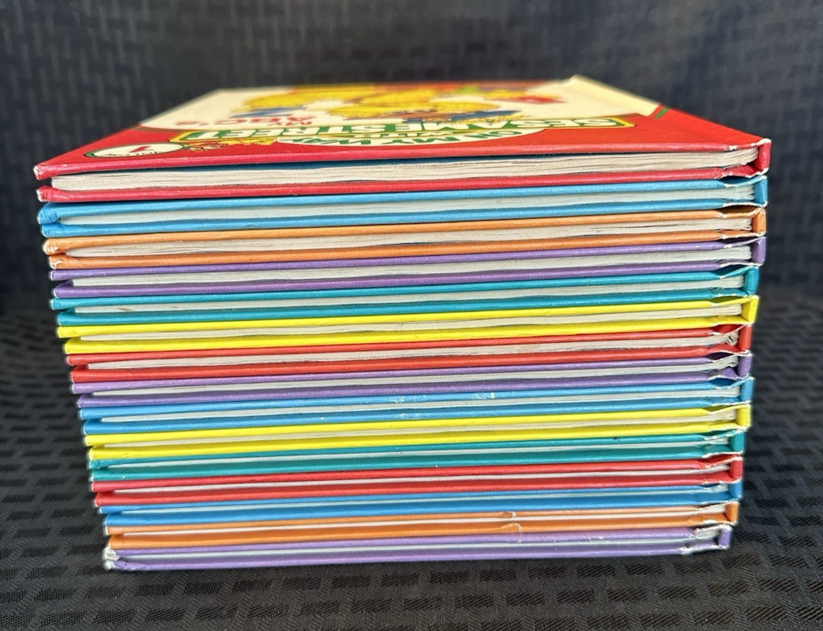 1989 On My Way with Sesame Street Library 1-15 Complete Set w/ Stand -Nice Set!
