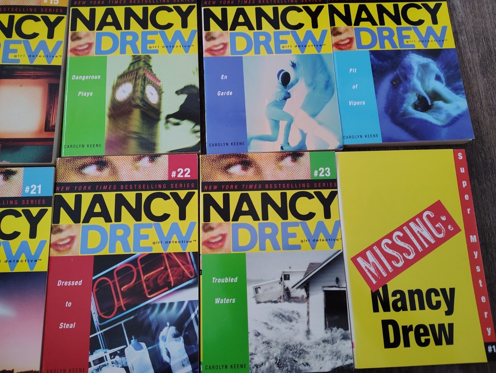 Nancy Drew “Girl Detective” Book Lot – 24 Books – Carolyn Keene – Aladdin PB