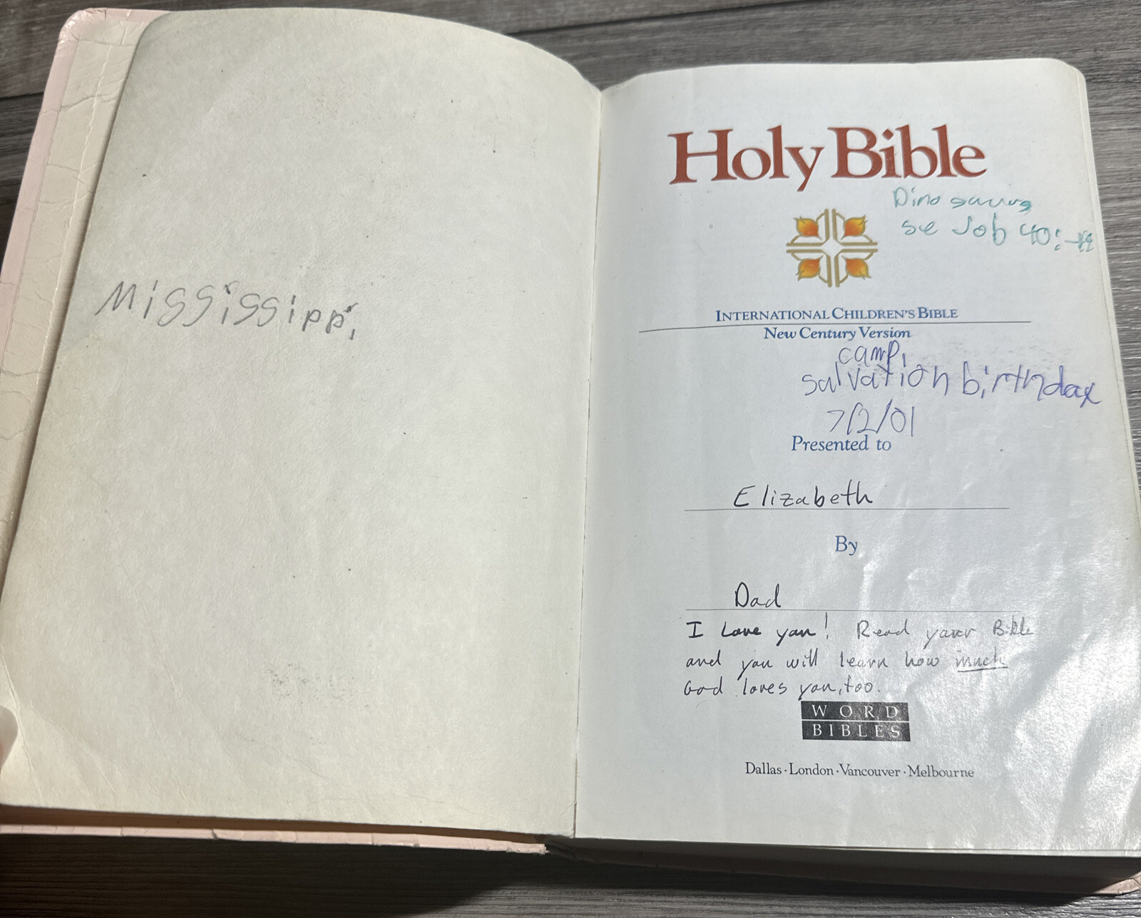 VINTAGE International Children’s Bible NCV Pink Leatherflex (1988) SEE PICS