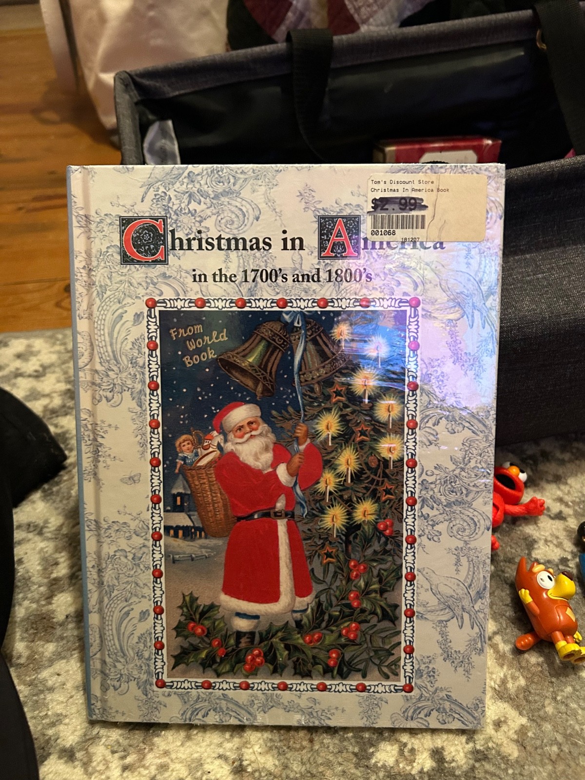 Christmas in America in the 1700s and 1800s Book New Pkg. W/ Recipes & Ornament
