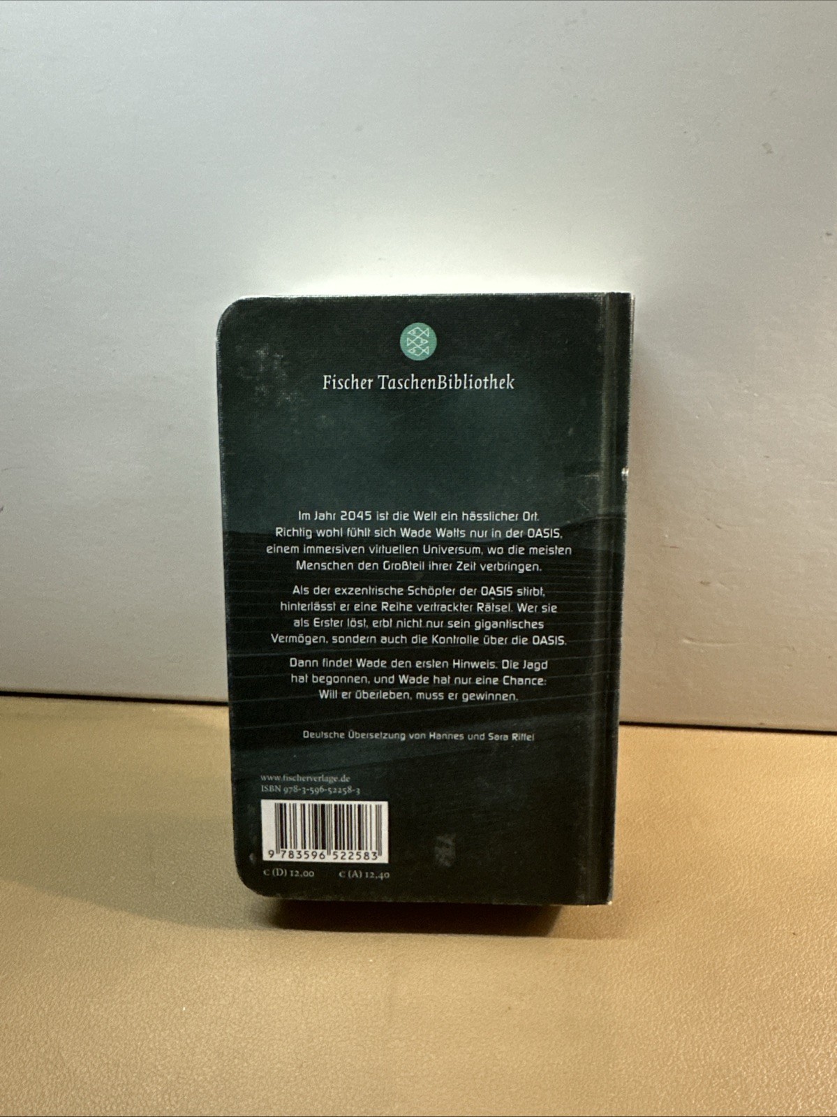 READY PLAYER ONE BY Ernest Cline HARDCOVER