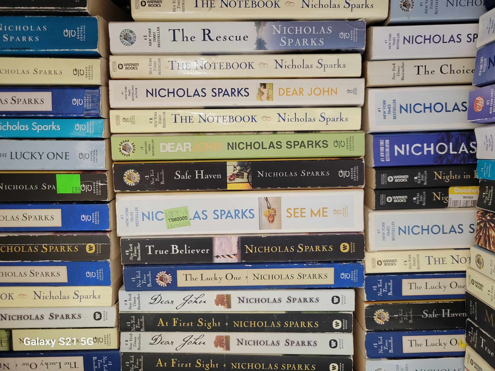 Lot of 10 Paperback Books by Nicholas Sparks – Random Mix