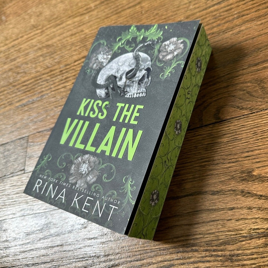 Kiss The Villain By Rina Kent Deluxe Paperback W/ Sprayed Edges