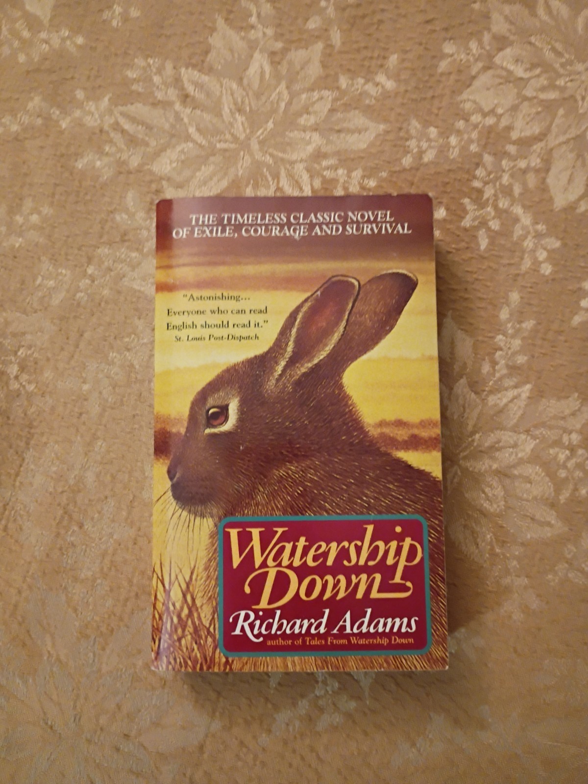 Watership Down Richard Adams 1996 Avon Classic Vintage Paperback Novel Book