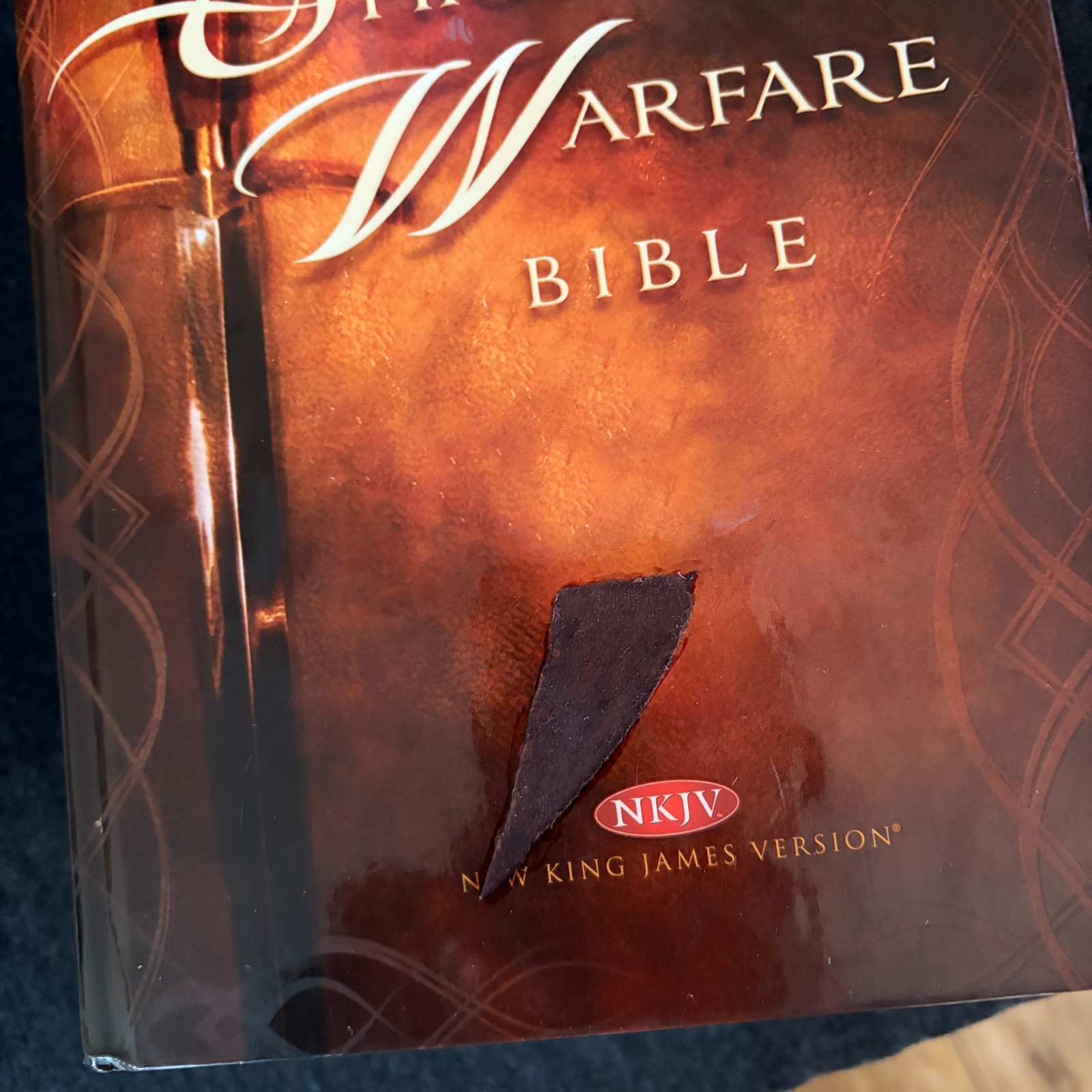 Spiritual Warfare Bible : New King James Version by Passio Faith (2012,…