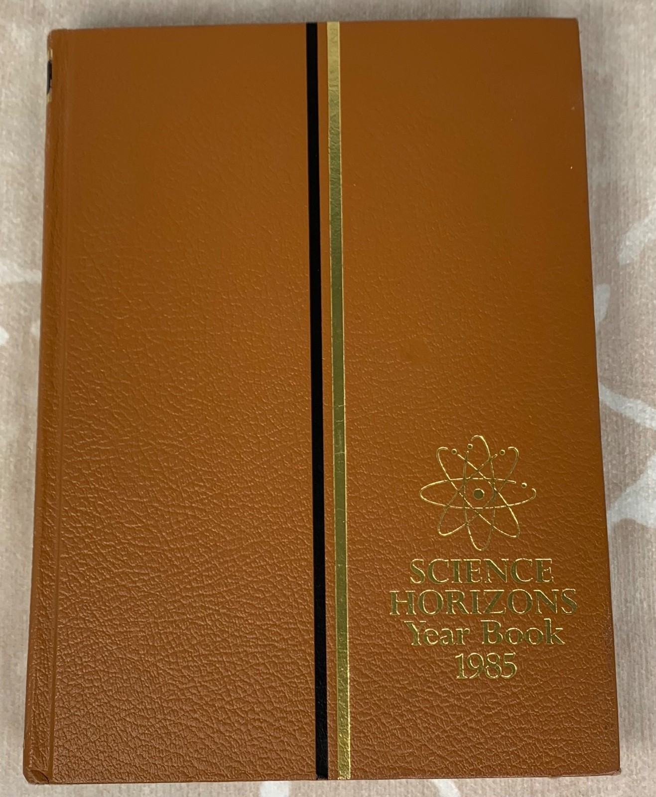 Science Horizons Year Book 1985 Vintage Macmillan Science ISBN 0029424801