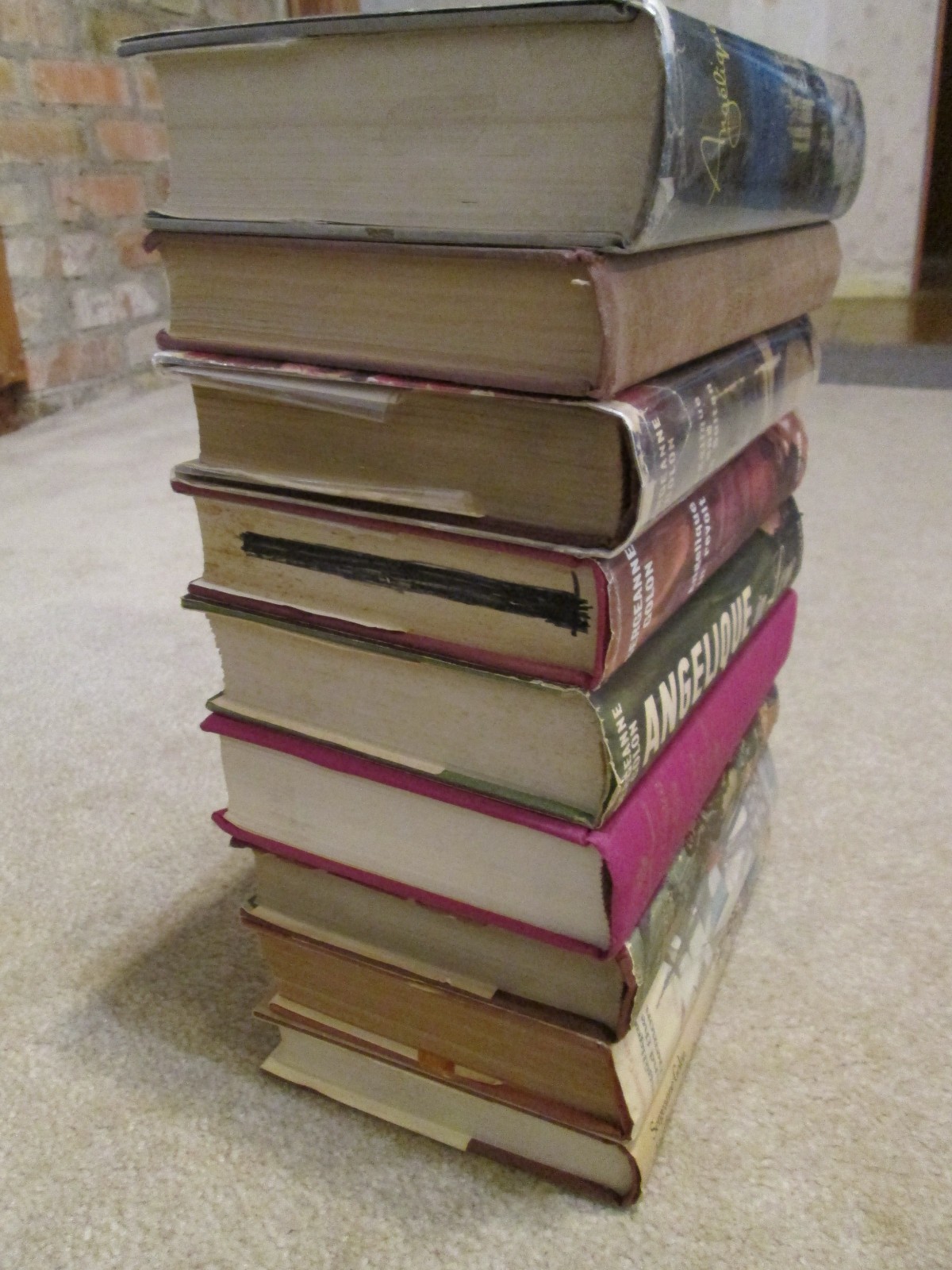 Angelique By Sergeanne Golon Vintage Romance Series *RARE* Of 9 HC, COMPLETE SET