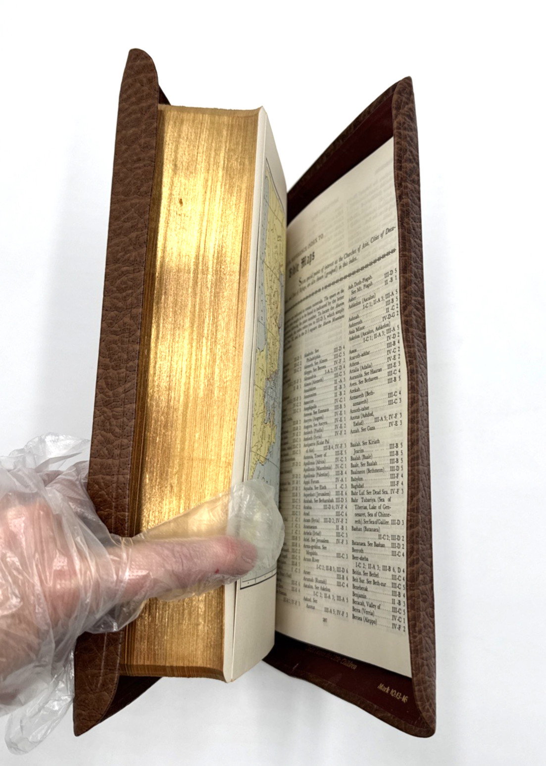 Holy Bible King of Kings Revelation 19 KJV 1954 Book Production Industries