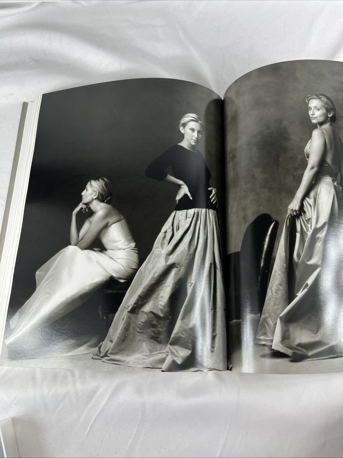 Women Annie Leibovitz Susan Sontag Softcover 1st Edition Book 1999 Coffee Table