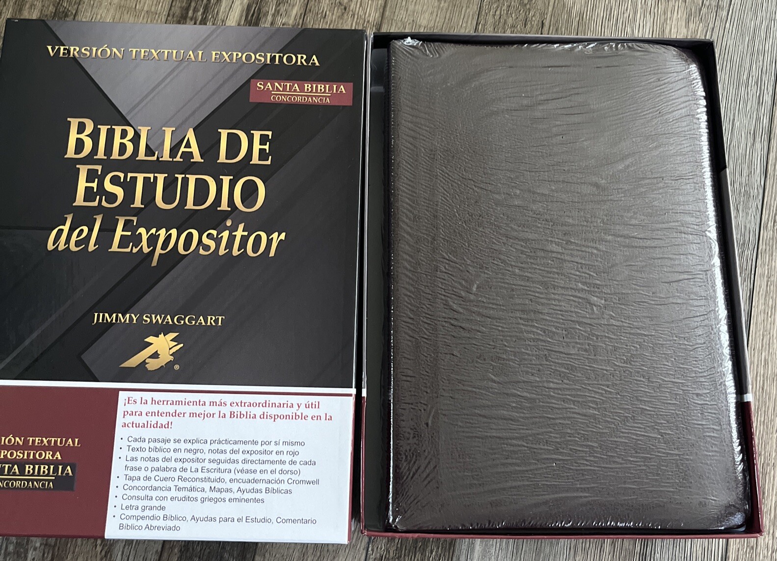 BIBLIA DE ESTUDIO DEL EXPOSITOR DE JIMMY SWAGGART COLOR VINO