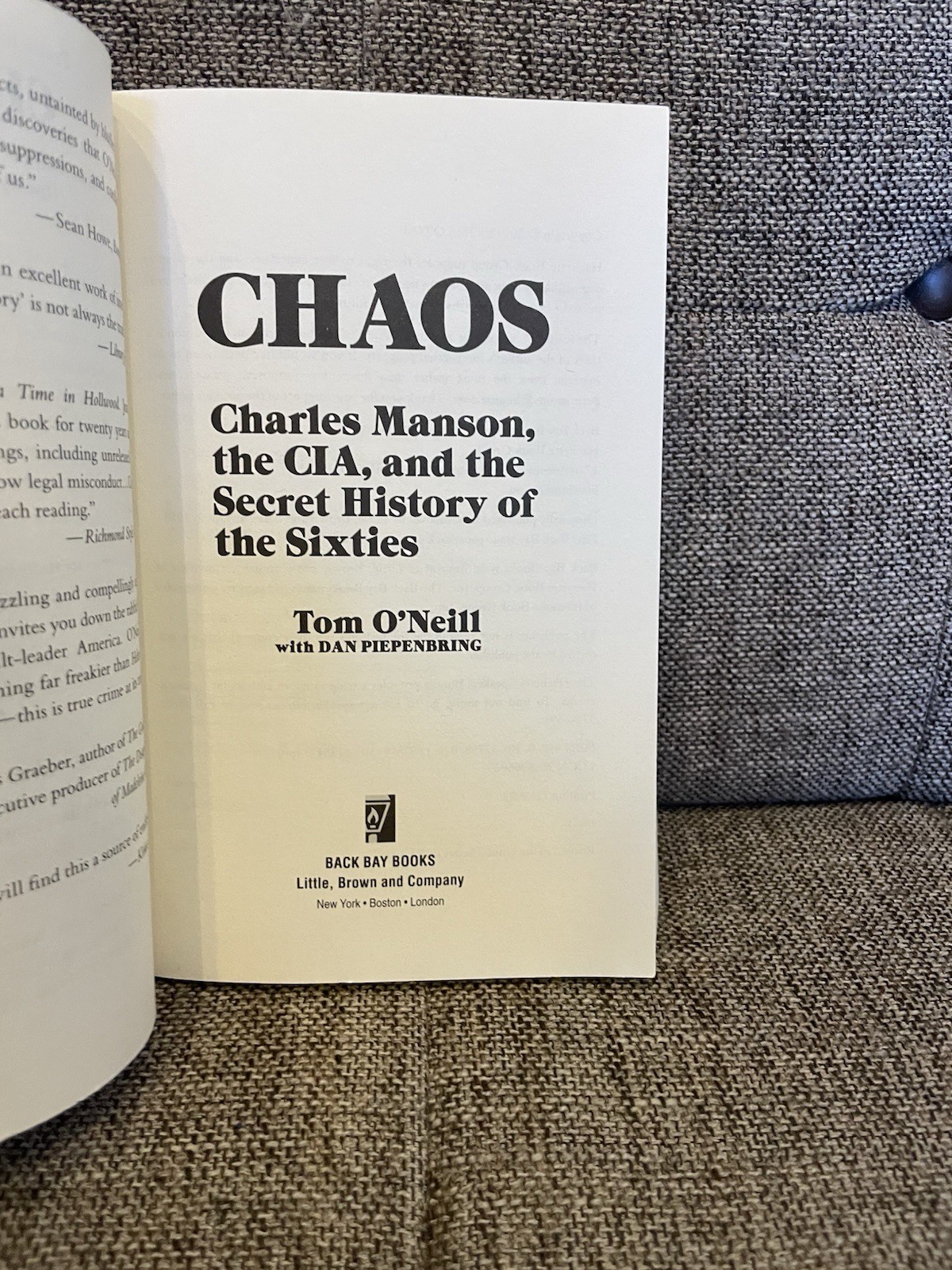 CHAOS Charles Manson CIA Secret History Sixties Tom O’Neill True Crime Paperback