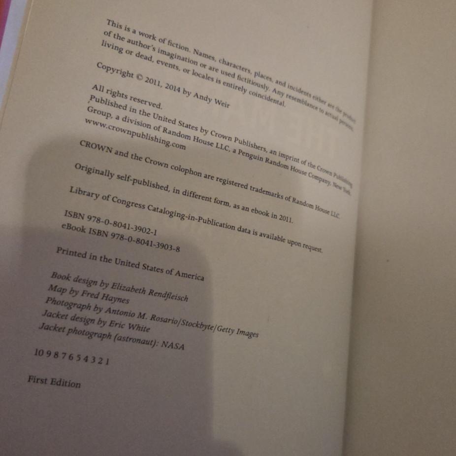 Random lot of 15 books including 1st printing of The Martian (Andy Weir)