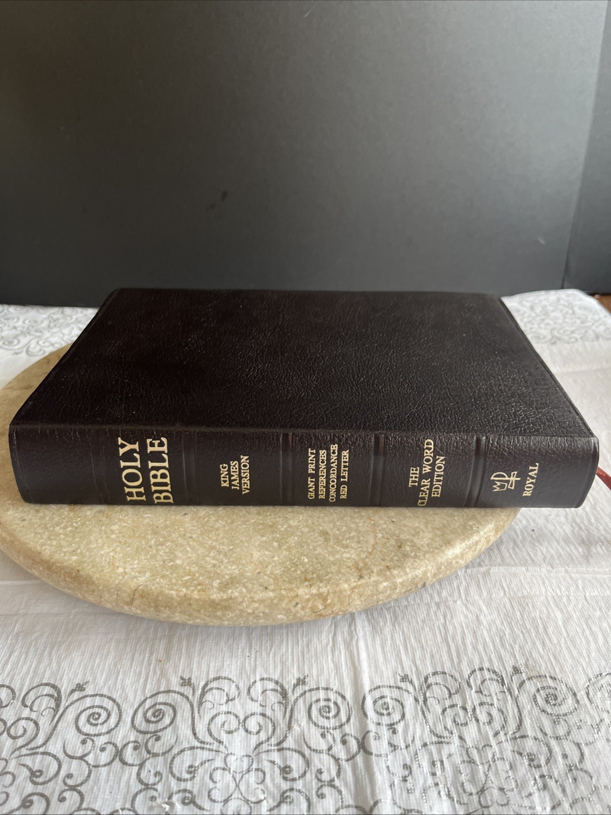 1976 KJV Holy Bible Giant Print References Concordance Red Letter Leather Book