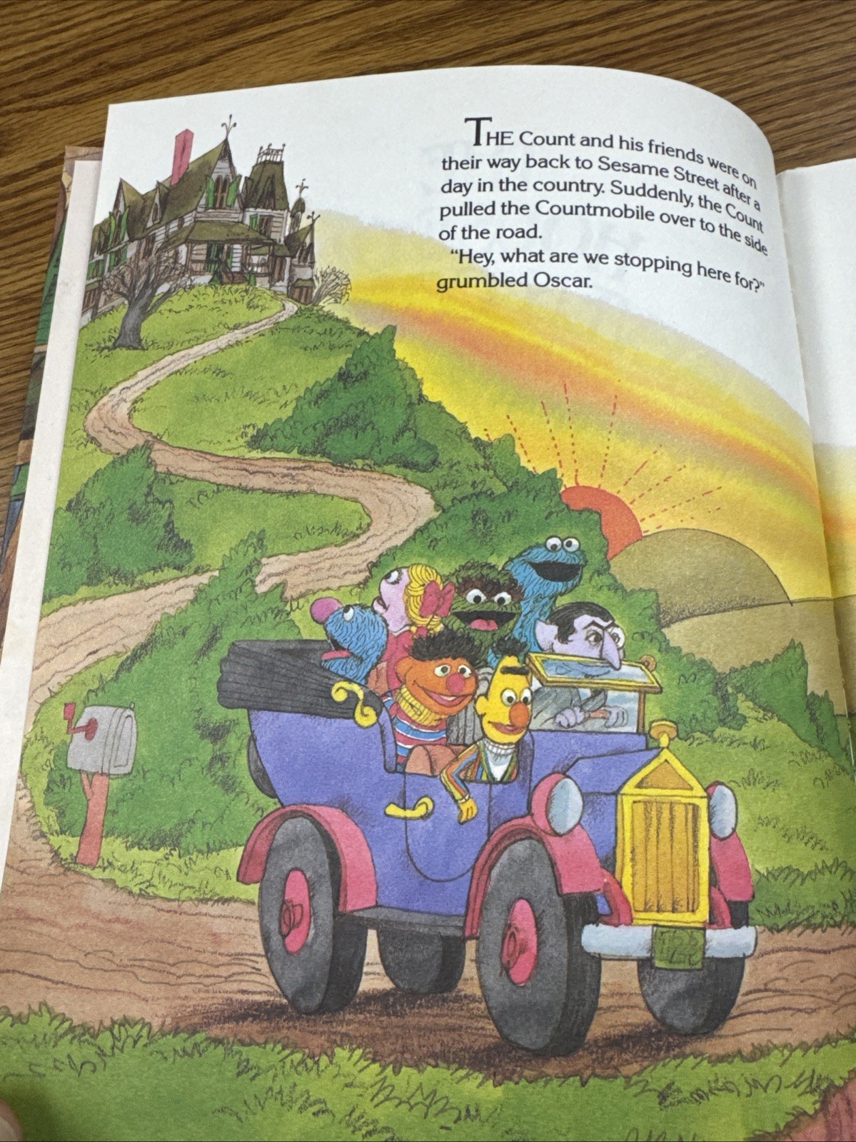 Sesame Street – The House Of Seven Colors by Madeline Sunshine 1985 Golden Press