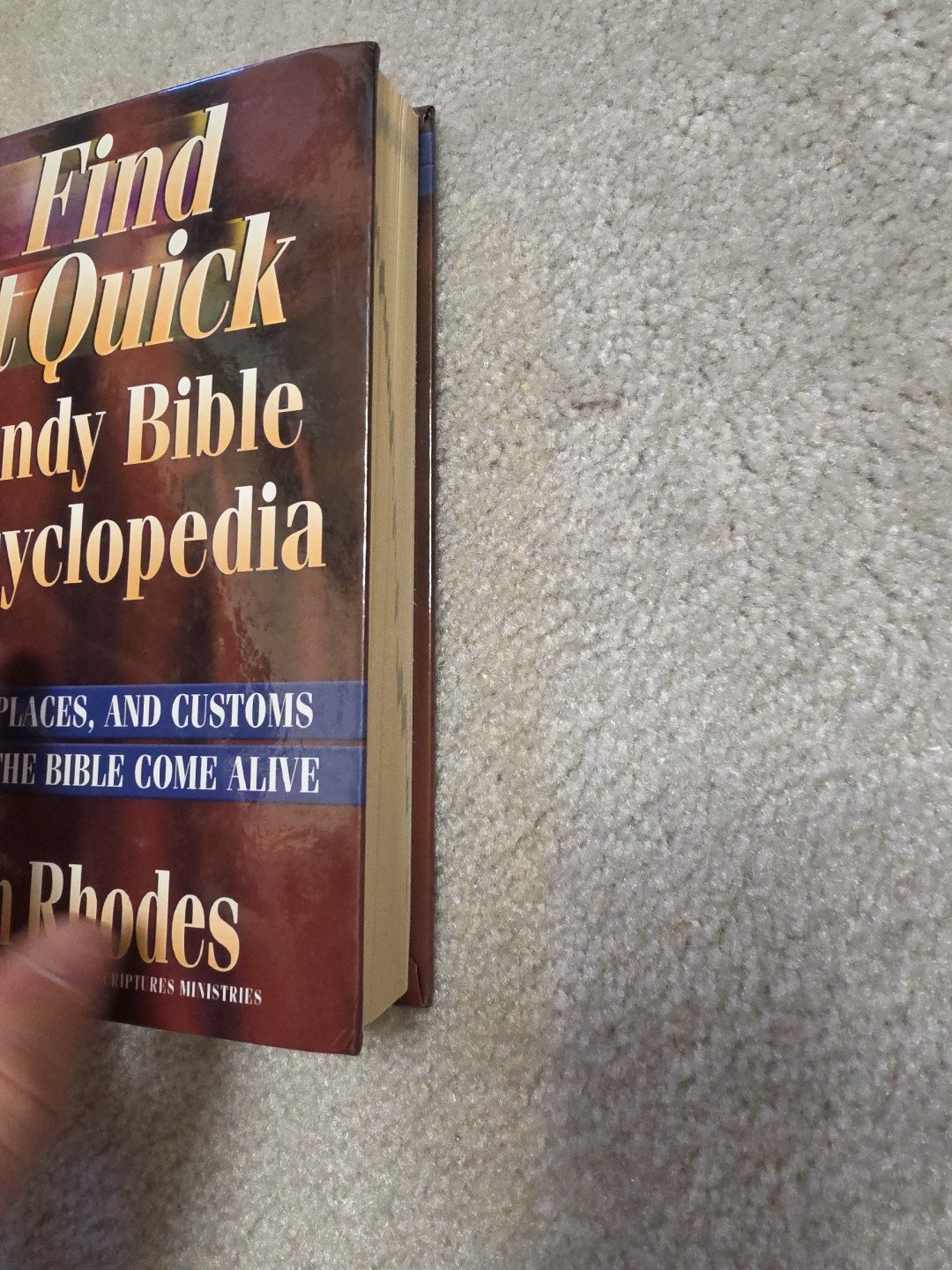 Find It Quick Handy Bible Encyclopedia by Ron Rhodes – 2003 HC Reference Book