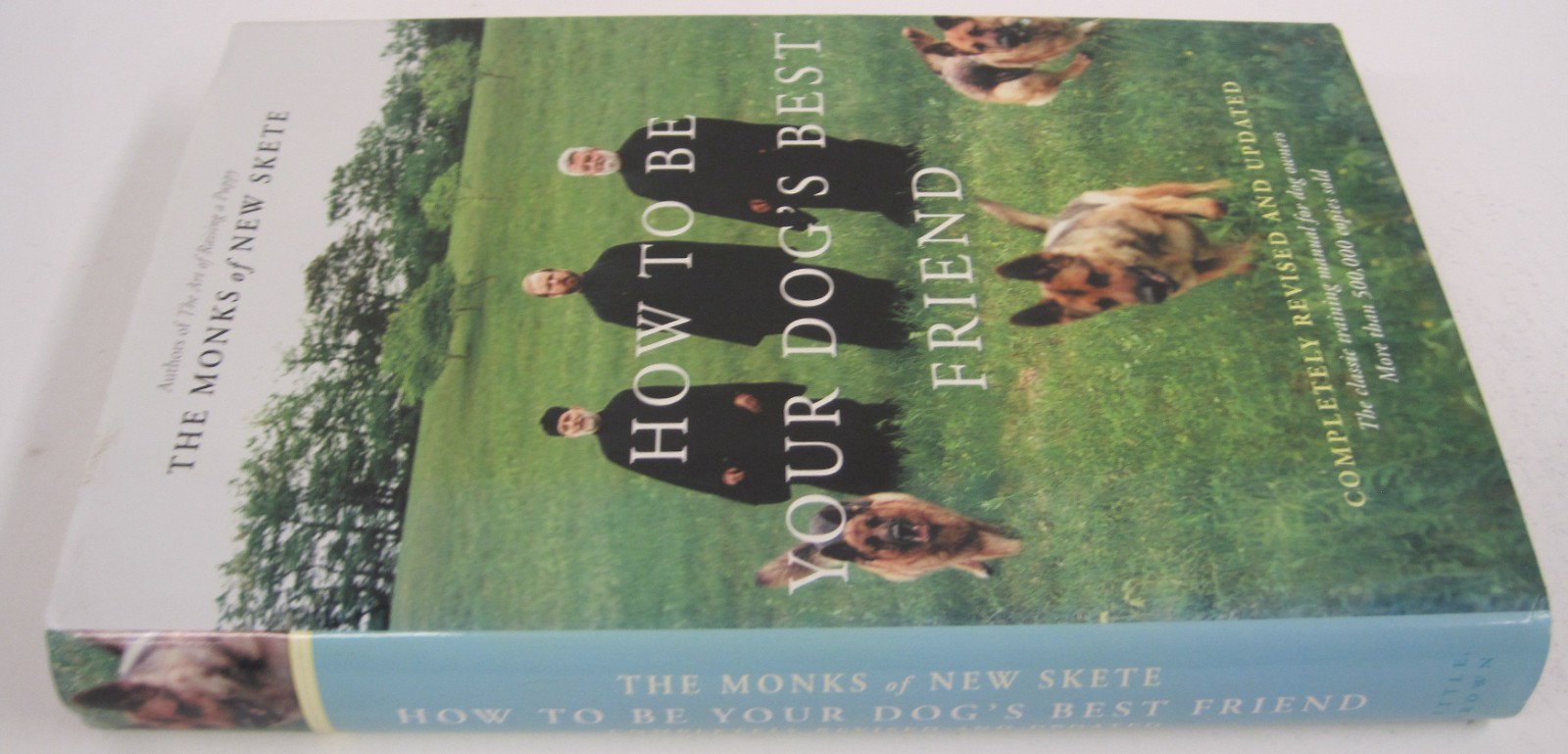 How to Be Your Dog’s Best Friend, SIGNED by Brother Christopher (HC OVSZ)