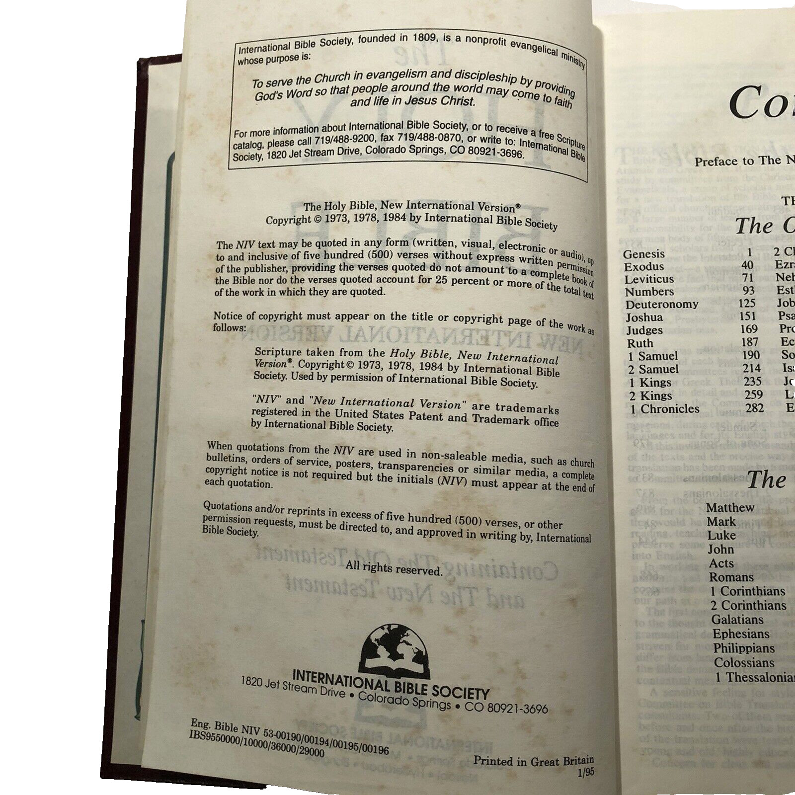 Holy Bible New International Version International Bible Society Red HC GUC
