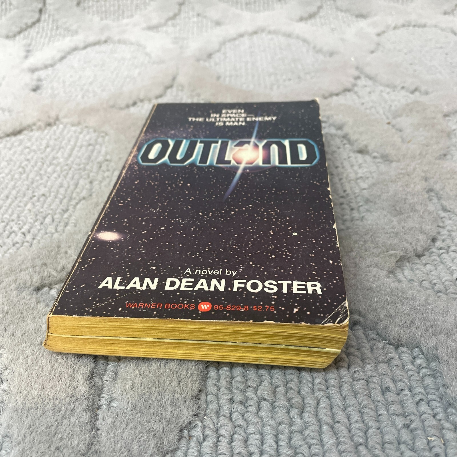 Outland Science Fiction Paperback Book by Alan Dean Foster Warner Books 1981
