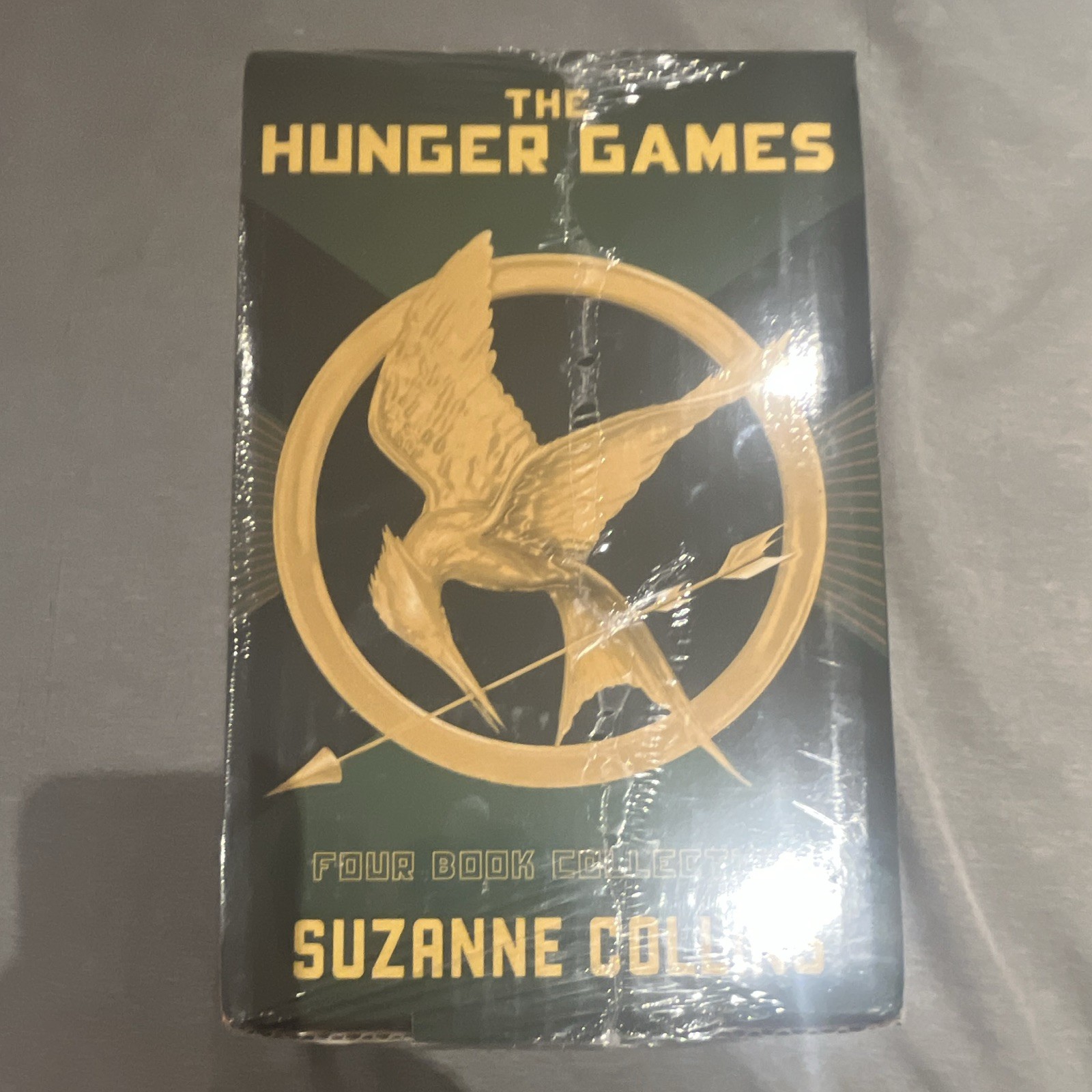 Suzanne Collins: The Hunger Games 4-Book Collection Box Set YA Dystopian