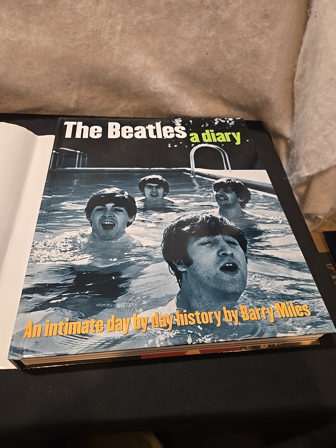 The Beatles A Diary by Barry Miles – (2004, Hardcover Book, 12.5″ x 10.5″) W/DJ